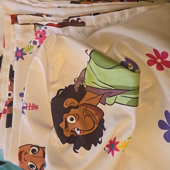 Encanto Bundle - Picture 2 of 6